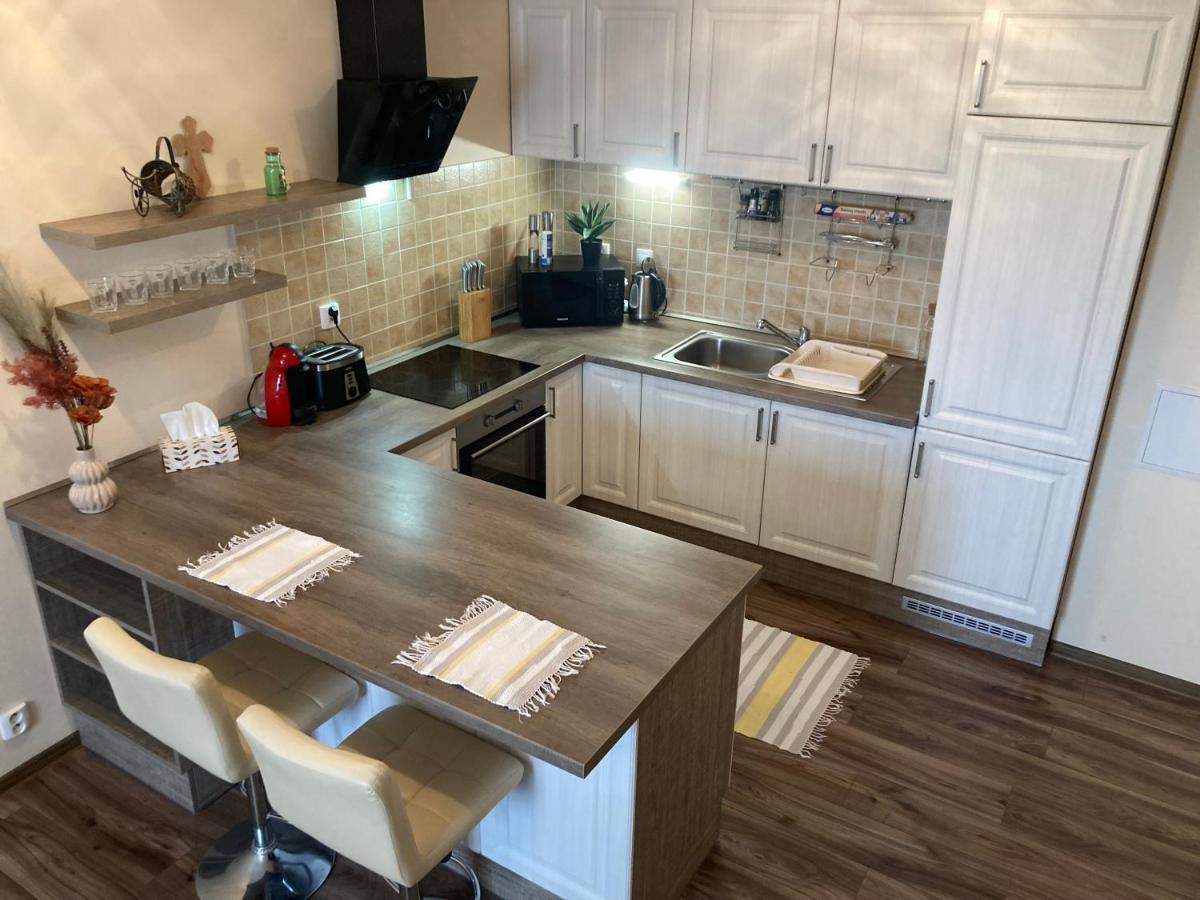 2 Rooms Apartment In ميشالوفيتسي المظهر الخارجي الصورة